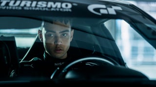 《Gran Turismo》电影的主演大卫·哈伯表示，用真车而不是绿幕拍摄“提升了他的表演水平”